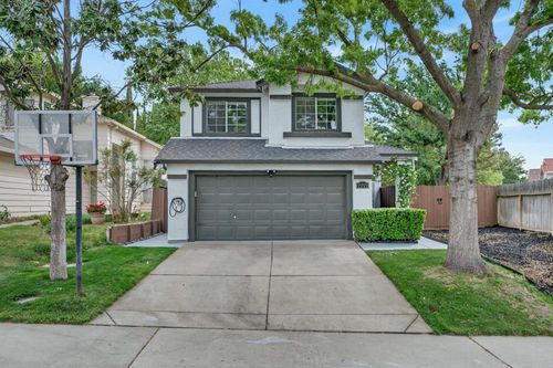 4949 Winter Oak Way, Antelope, CA, 95843 | Card Image