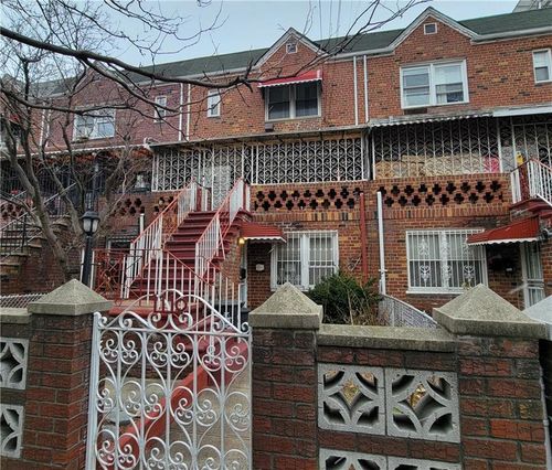 1110 Willmohr St, Brooklyn, NY, 11212-2641 | Card Image