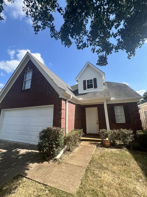 6847 Kerri Valley Ln, Cordova, TN, 38018-2848 | Card Image