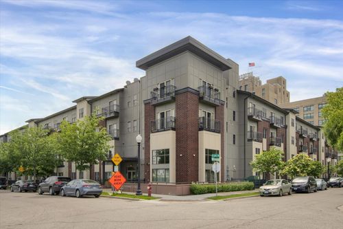 apt-402-2900 11th Ave S, Minneapolis, MN, 55407-5814 | Card Image