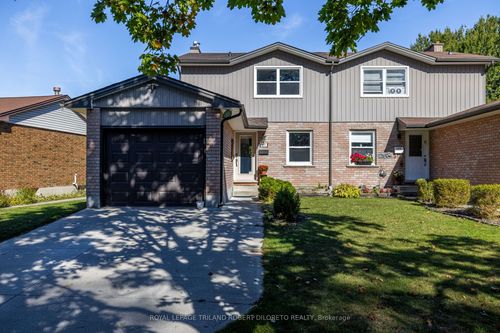 671 Ladybrook Cres, London, ON, N6J2C4 | Card Image