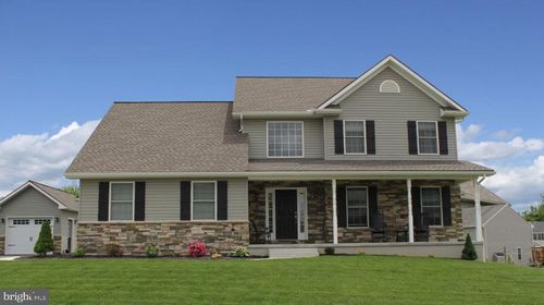 19 Rolling Meadow Rd, LEBANON, PA, 17046 | Card Image