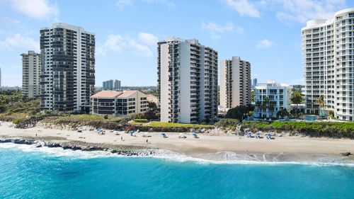 2-204-4200 N Ocean Dr, Riviera Beach, FL, 33404-2856 | Card Image