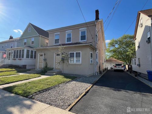 122 John St, South Amboy, NJ, 08879-1719 | Card Image
