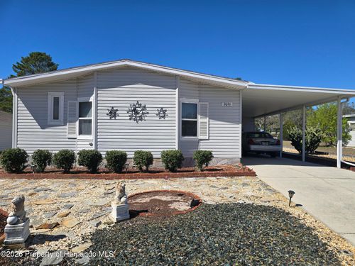 9091 Dickens Ave, Brooksville, FL, 34613-5040 | Card Image