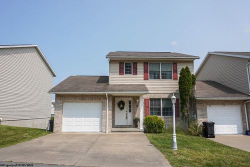 251 Donna Ave, Morgantown, WV, 26505-3904 | Card Image