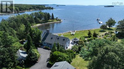 226 Crandall Rd, House other with 5 bedrooms, 6 bathrooms and null parking in Mahone Bay NS | Image 2