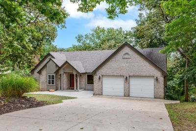 Welcome to 156 S Kings Road in Lake Sherwood MO! | Image 1