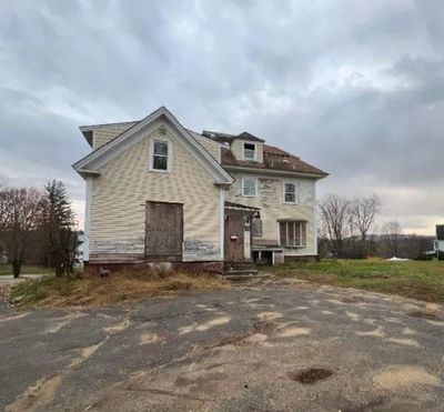 15 Johnson Street, House other with 6 bedrooms, 2 bathrooms and null parking in Belmont NH | Image 3