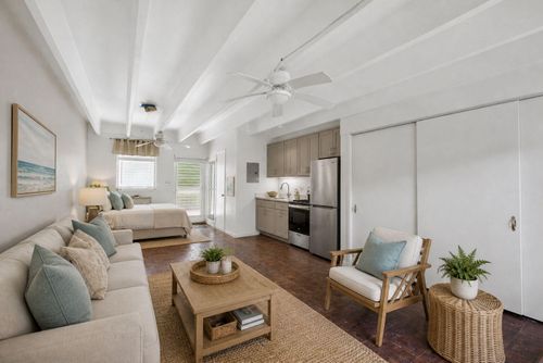 114-4001 S Ocean Blvd, South Palm Beach, FL, 33480-5800 | Card Image