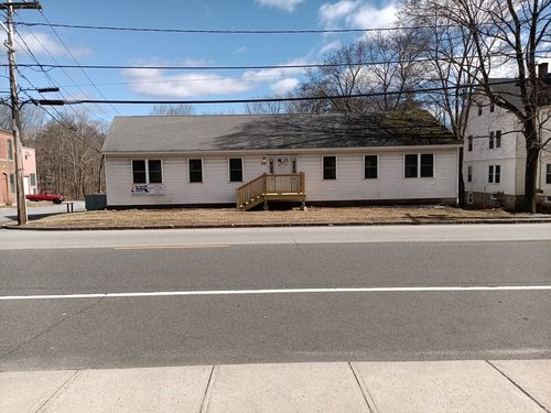 476 Worcester St, Southbridge, MA, 01550-1381 | Card Image