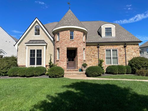 4217 Village Club Dr, Powell, OH, 43065-7323 | Card Image