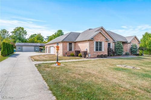 10298 Rapp Rd, New Middletown, OH, 44442-9730 | Card Image