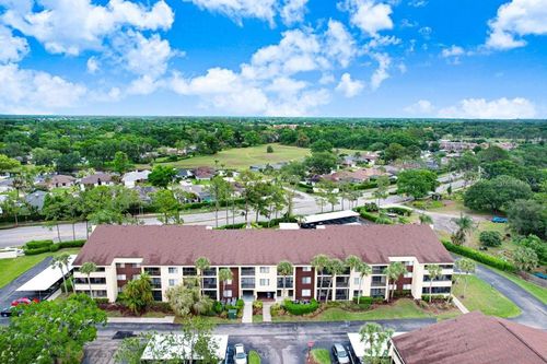 1205-13602 S Village Dr, TAMPA, FL, 33618-8334 | Card Image