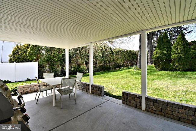 2 E Patricia Rd, House other with 3 bedrooms, 3 bathrooms and null parking in HOLLAND PA | Image 39