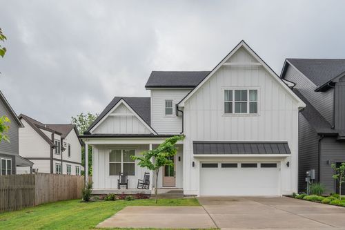 2208 Porter Rd, Nashville, TN, 37206-1225 | Card Image