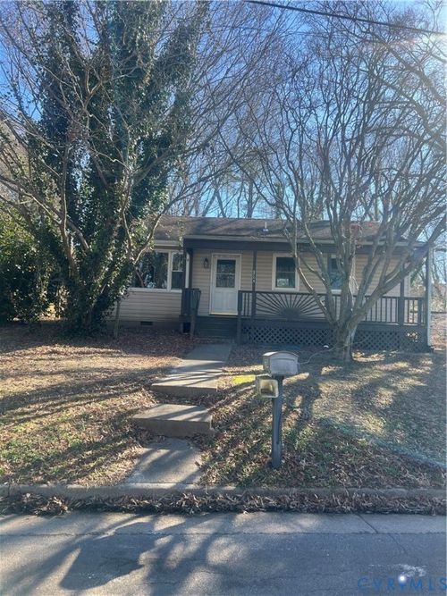 2704 Norfolk St, Hopewell, VA, 23860-4318 | Card Image