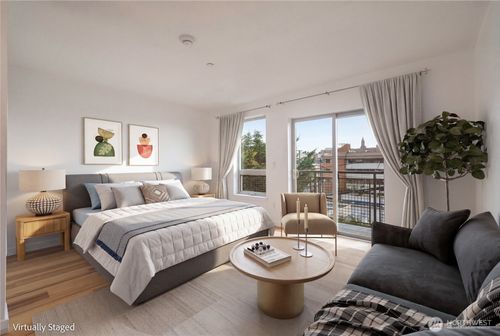 209-412 11th Ave, Seattle, WA, 98122-7429 | Card Image