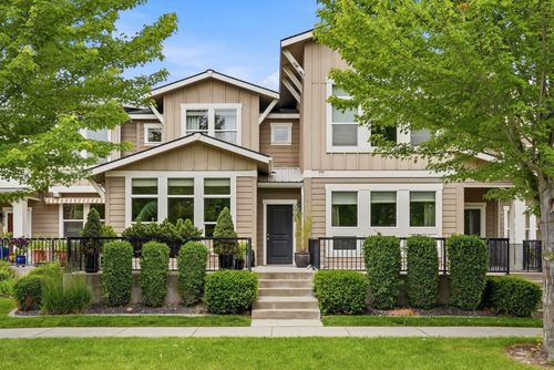 1908 W Summit Pkwy, Spokane, WA, 99201 | Card Image