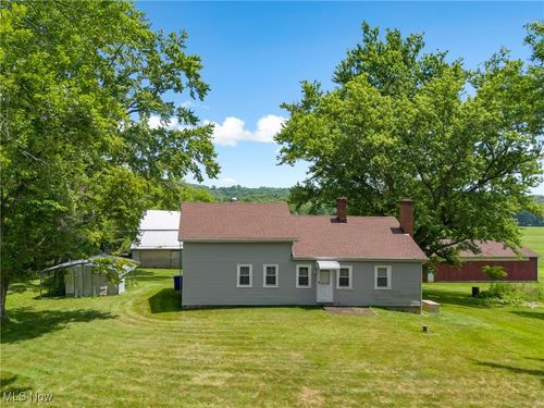 12456 Sheldon Rd, Mantua, OH, 44255-9270 | Card Image