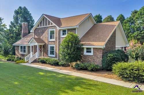 1808 Ross St, Perry, GA, 31069-3820 | Card Image