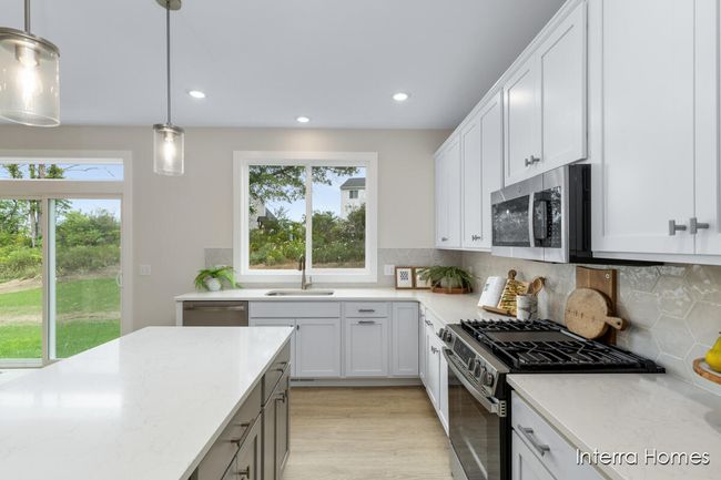 40 - 343 Seneca Ridge Dr, House other with 4 bedrooms, 3 bathrooms and null parking in Middleville MI | Image 6