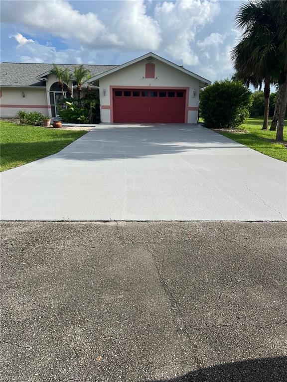 Residential in NAPLES 2