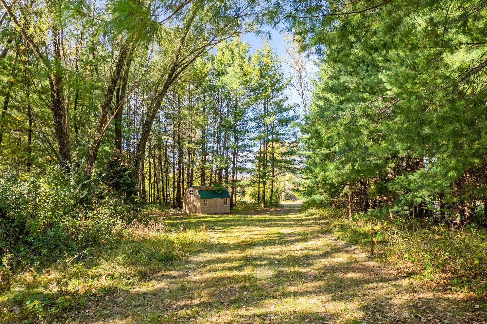 Riverview Ct, Fall River, WI 53932