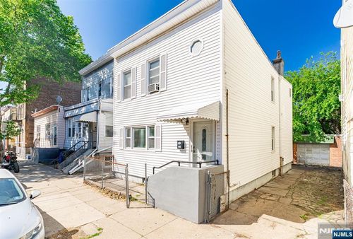 164 Hopkins Ave, Jersey City, NJ, 07306-2515 | Card Image