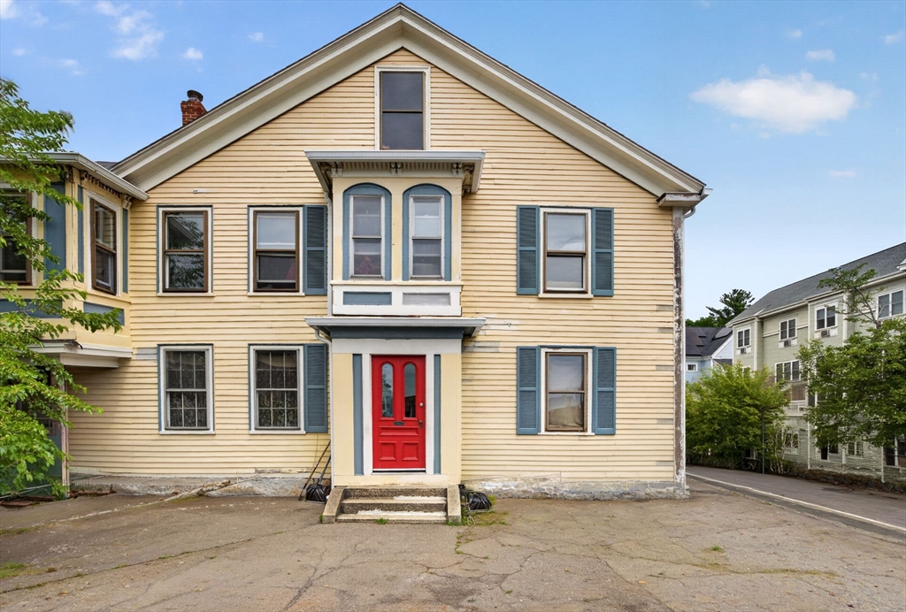Residential Income in Beverly 4
