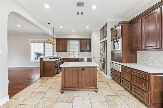 UNIT-3 - 1512 Thompson St, House other with 3 bedrooms, 3 bathrooms and 2 parking in Houston TX | Image 12