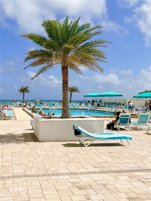 apt-521-3725 S Ocean Dr, Hollywood, FL, 33019-2908 | Card Image