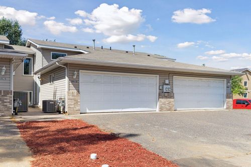 38632 Oakview Ave, North Branch, MN, 55056-5460 | Card Image