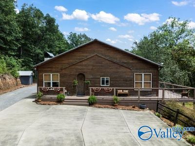 272 County Road 640, House other with 3 bedrooms, 2 bathrooms and null parking in Hanceville AL | Image 1