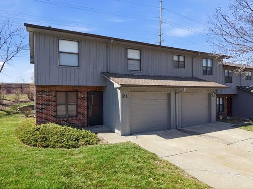 p-1-2801 W Broadway, COLUMBIA, MO, 65203-1271 | Card Image