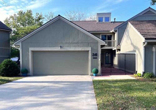 36 Pepper Tree Ln, Topeka, KS, 66611-2055 | Card Image