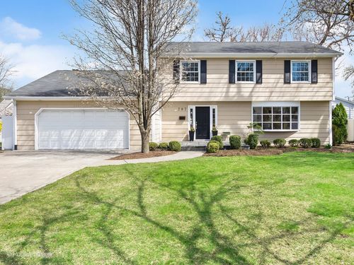 707 Jefferson St, Hinsdale, IL, 60521-3622 | Card Image