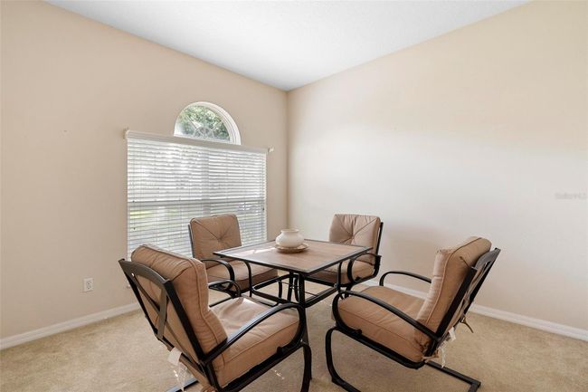 5647 Berwood Dr, House other with 3 bedrooms, 2 bathrooms and null parking in ORLANDO FL | Image 5