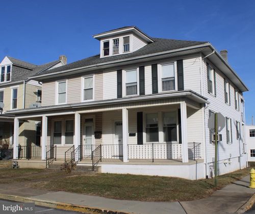1301 N Duke St, YORK, PA, 17404-2124 | Card Image