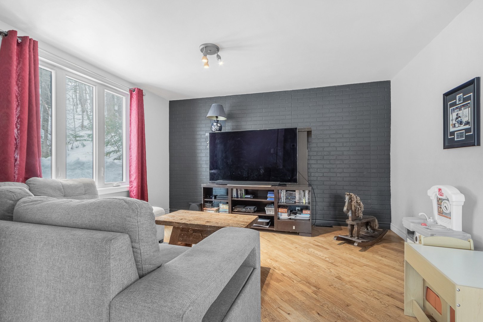 Residential in Sainte-Brigitte-de-Laval 5