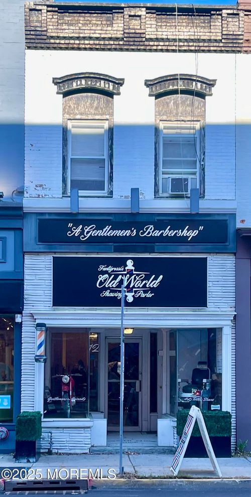 12 W Front St, Red Bank, NJ, 07701-1602 | Card Image
