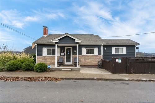 1530 6th Ave, Freedom, PA, 15042-1913 | Card Image