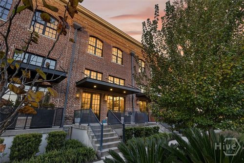 456 Perth St, Savannah, GA, 31405 | Card Image