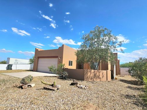 3173 W Green Park Dr, Benson, AZ, 85602-7782 | Card Image