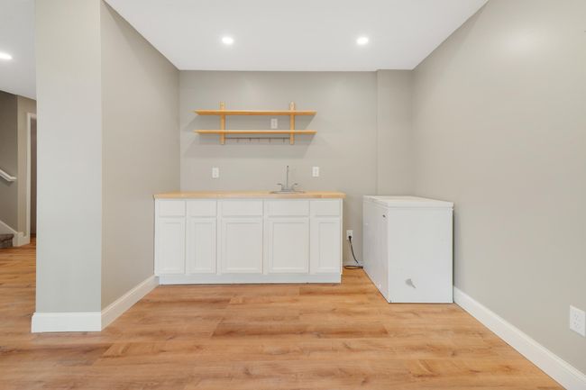Wet bar LL | Image 34