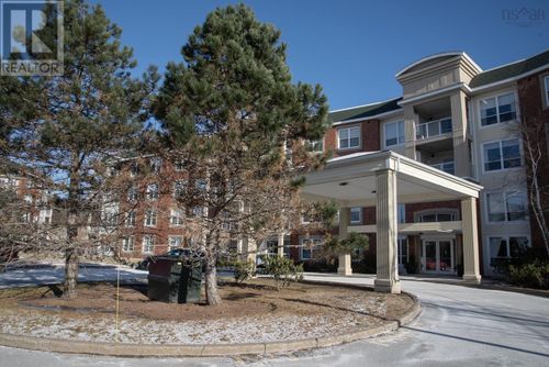 108-52 Whitehall Cres, Dartmouth, NS, B2W6P7 | Card Image