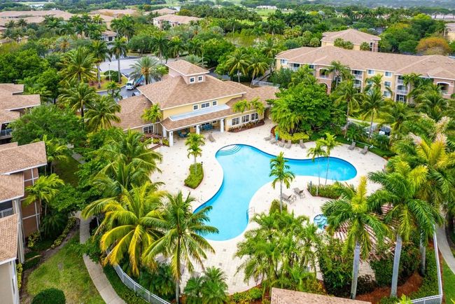 APT-208 - 6492 Emerald Dunes Dr, Condo with 3 bedrooms, 2 bathrooms and null parking in West Palm Beach FL | Image 35