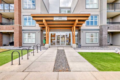 3210-95 Burma Star Rd Sw, Calgary, AB, T3E8A9 | Card Image