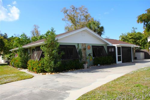 624 Showalter Ave, PUNTA GORDA, FL, 33950-4945 | Card Image