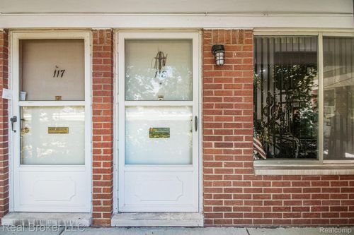 apt-118-24301 Kelly Rd, Eastpointe, MI, 48021-1398 | Card Image